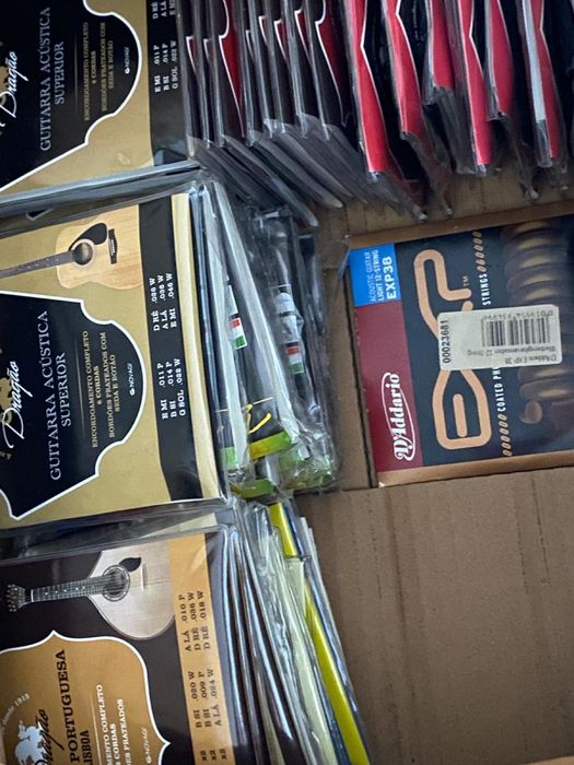 Mix de cordas para instrumentos