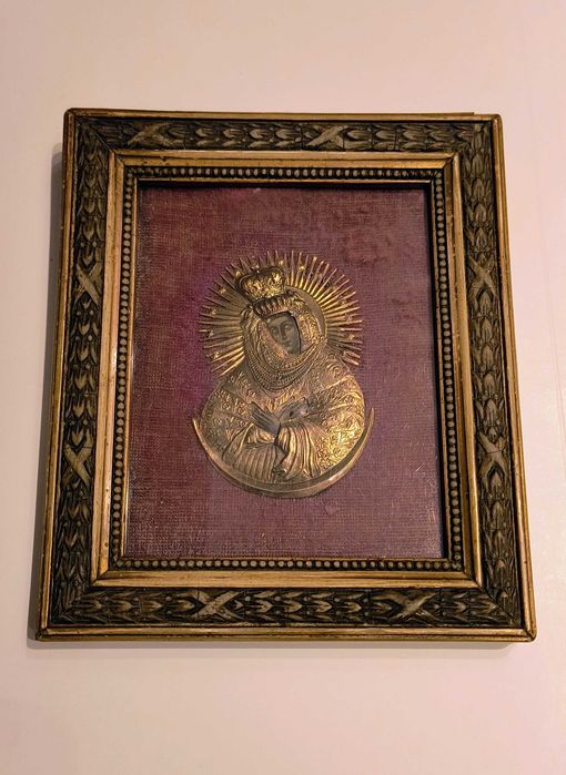 Ikona Matka Boska Ostrobramska - Metaloplastyka w ramie, pocz. XXw.