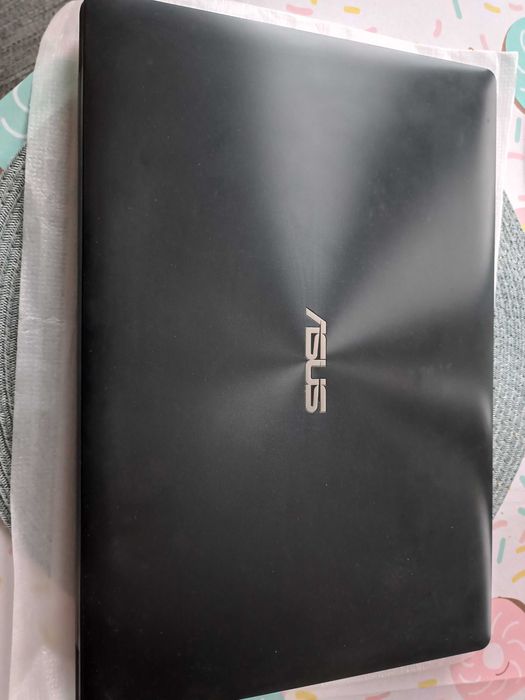 Matryca do notebook Asus X553M 15,6" oryginał+ klapa, ramka, zawiasy.