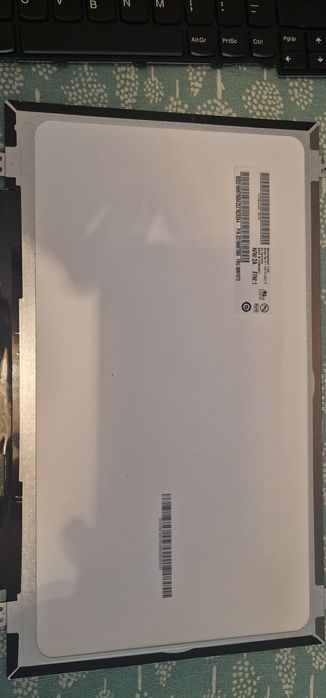 Ecra para portatil modelo B140HAN02.4 14"