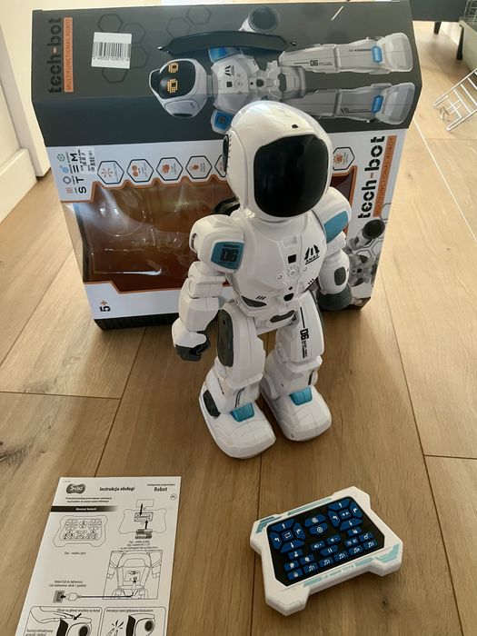 Nowa zabawka - robot SMYK