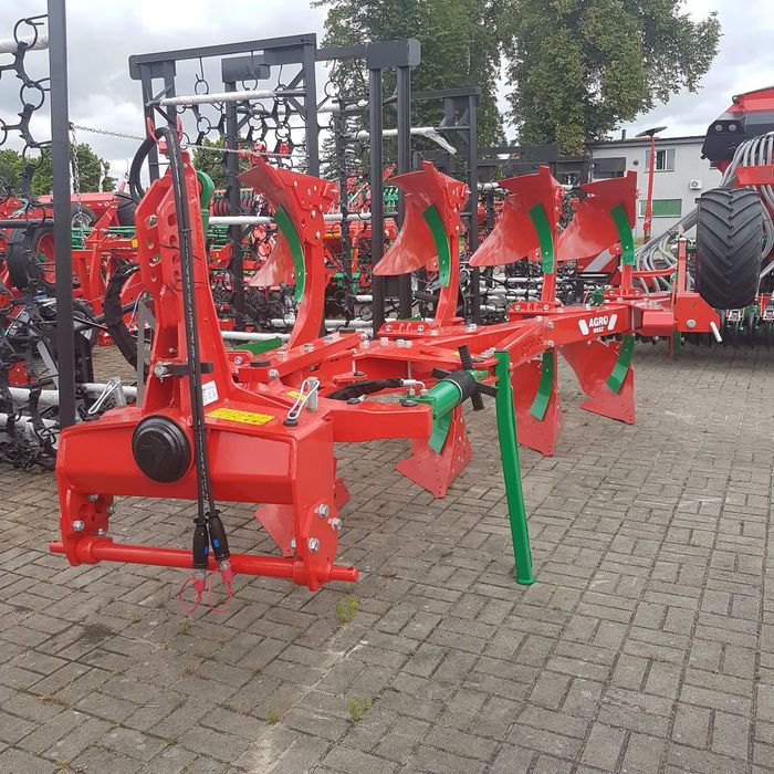 Agro-Masz POR3+1  Pług obracalny POR3+1 AGRO-MASZ resor, odkładnice XL