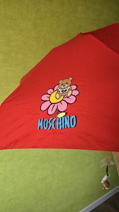 Oryginalna czerwona parasolka Moschino Toy