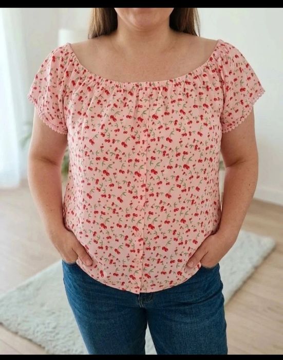 Urocza bluzka w wisienki 2xl-5xl