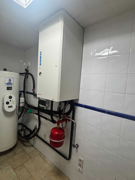 Bomba de calor AIRMAT CRI 110, Aveiro Centro, 3.500€