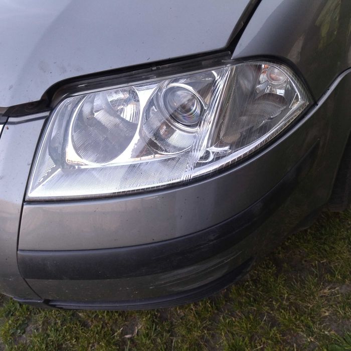 lusterko klapa bagaznika drzwi EMV LD7W AZM 2.0  passat b5 fl kombi