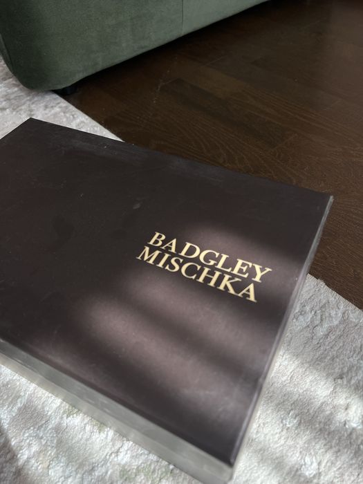 Badgley Mischka 6m весільне взуття