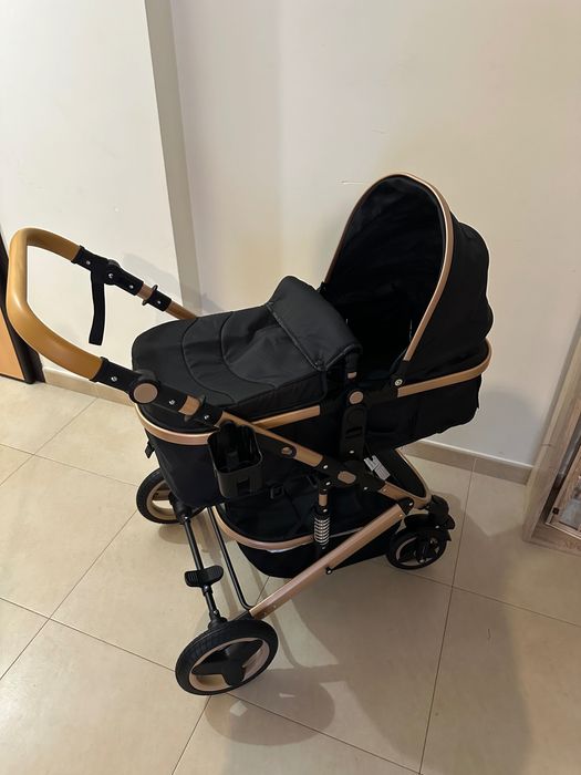 Carrinho de Bebé NOVO