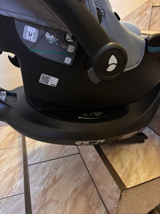Fotelik Joie i-Snug 2 z obrotową bazą