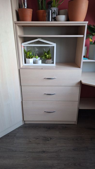 Zestaw mebli Szafa narożna Komody