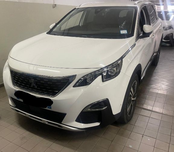 Peugeot 5008 1.2 Puretech Active 8