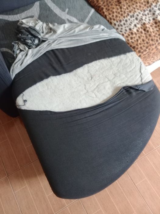 Sofá com Chaise Long