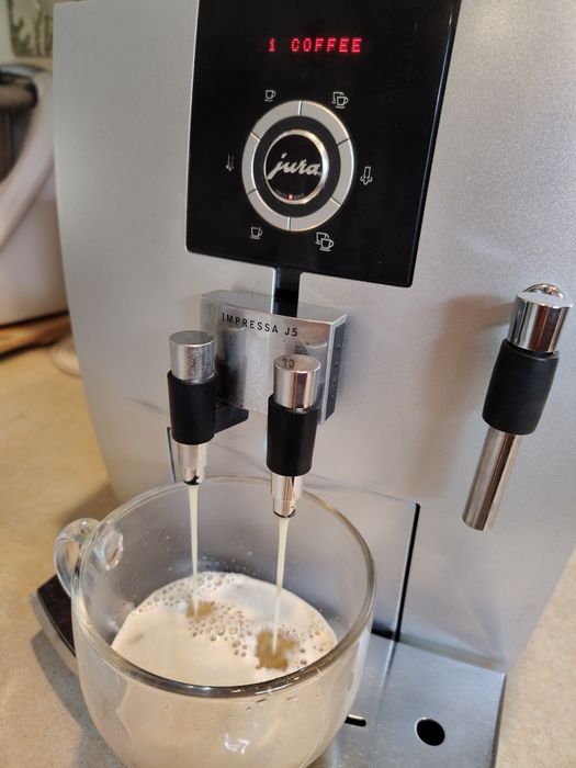 Ekspres do kawy Jura Impressa J5