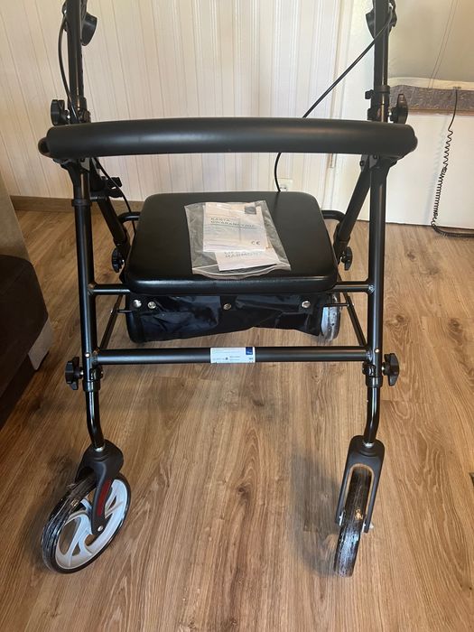 Podpórka czterokołowa nowa