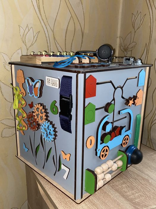 Бізікуб в стані нового 30*30*30