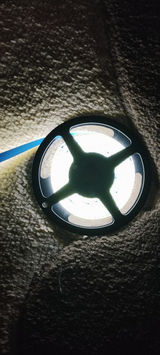 Продам диодную ленту, длина 4м