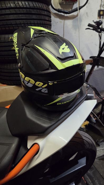 Kask motocyklowy plus gogle