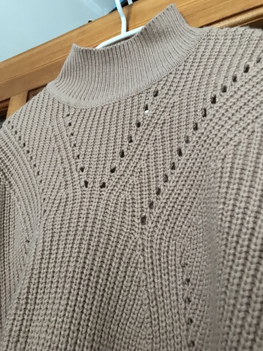 Cropp beżowy sweter damski r. M