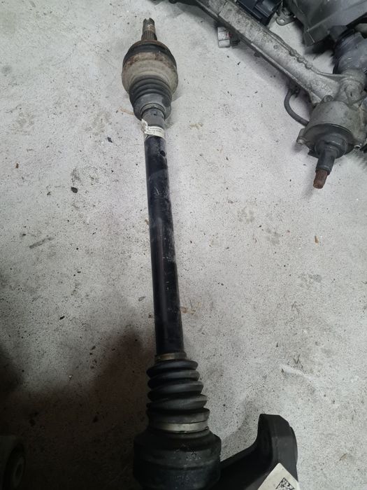 półoś tylna tył Alfa Romeo Giulia