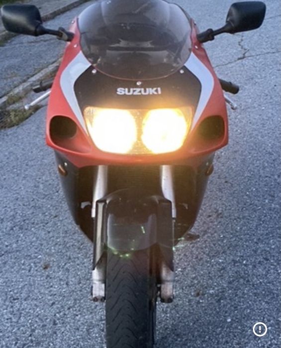 Gsxr 600 disponivel  ou TROCA