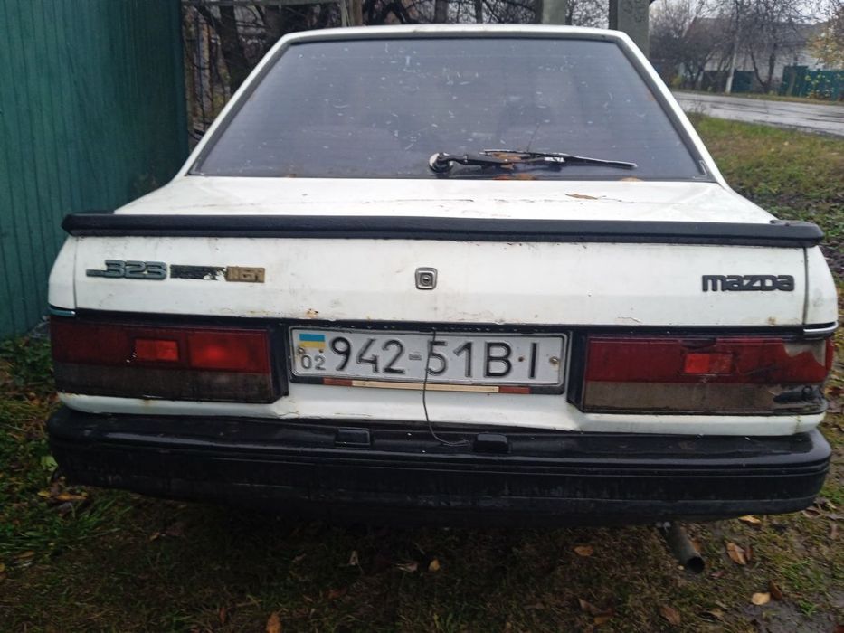 Продам Мазду 323