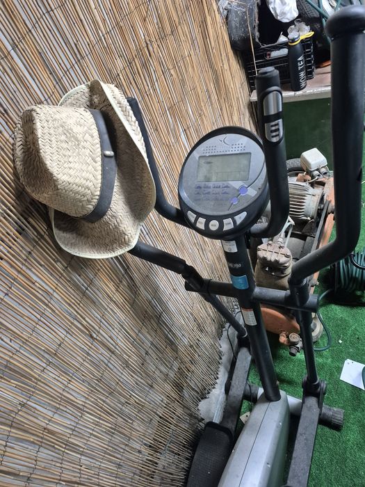 Bicicleta Elíptica Domyos VE 750 – Excelente Estado / Fitness Em Casa