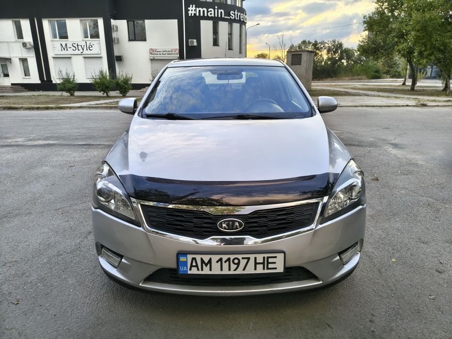 Kia Ceed 1.6 CRDi 2010
