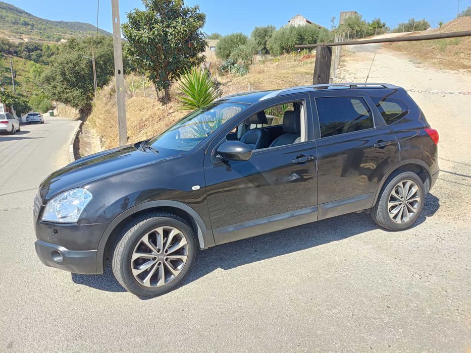 Nissan Qashqai+2