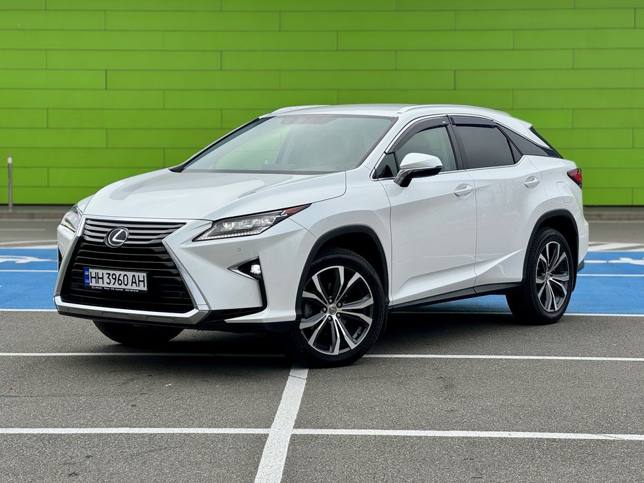 Lexus RX200t Executive+ Official
