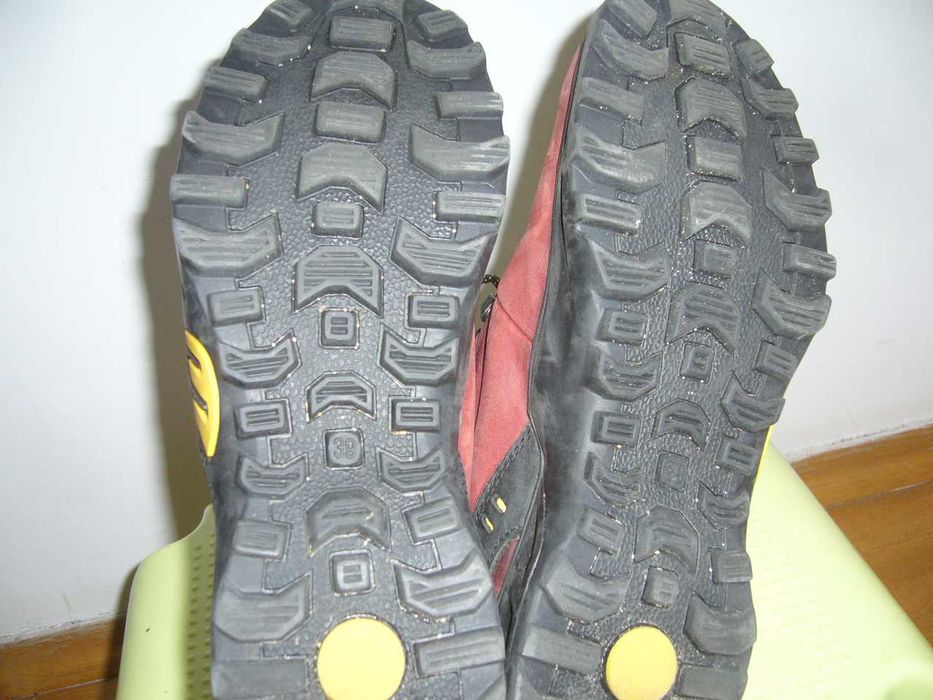 Półbuty trekkingi Lesta