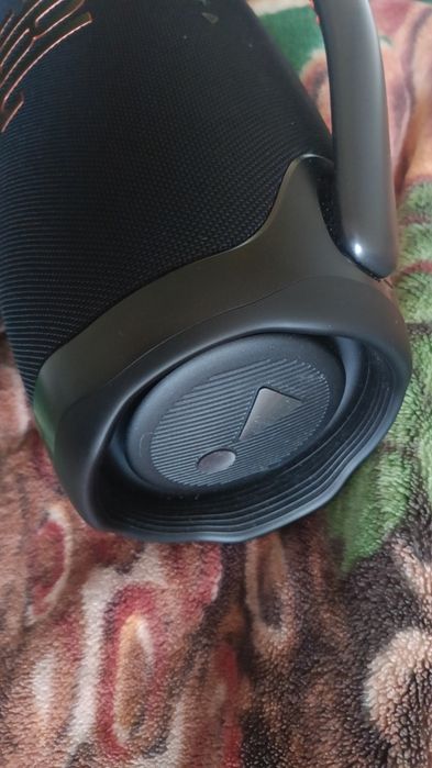 Sprzedam JBL boombox 3