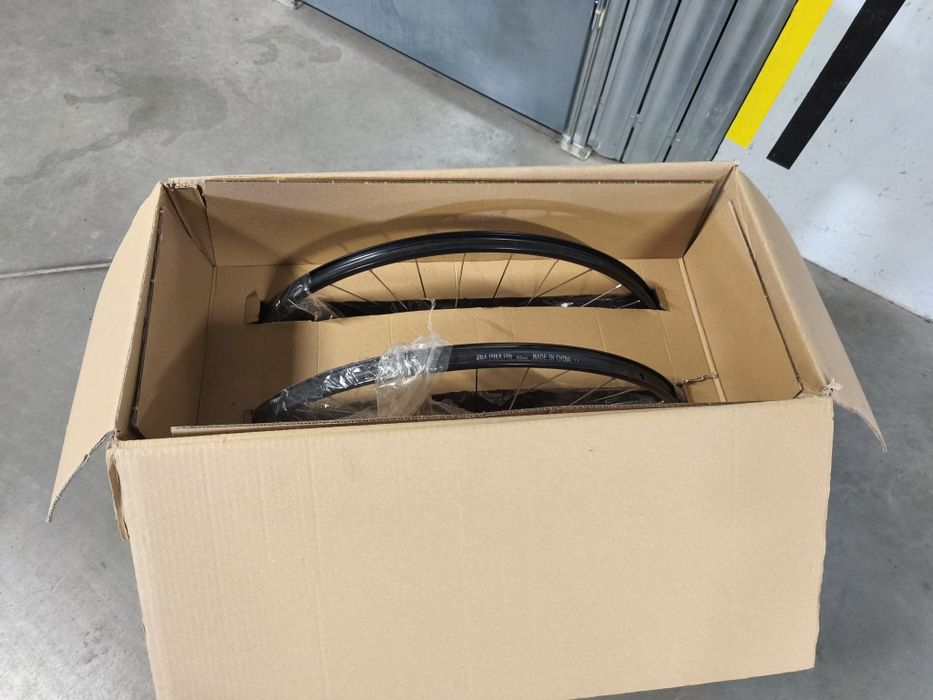 Koła 29  boost obręcz Mach1 29" Karma disc, 32H