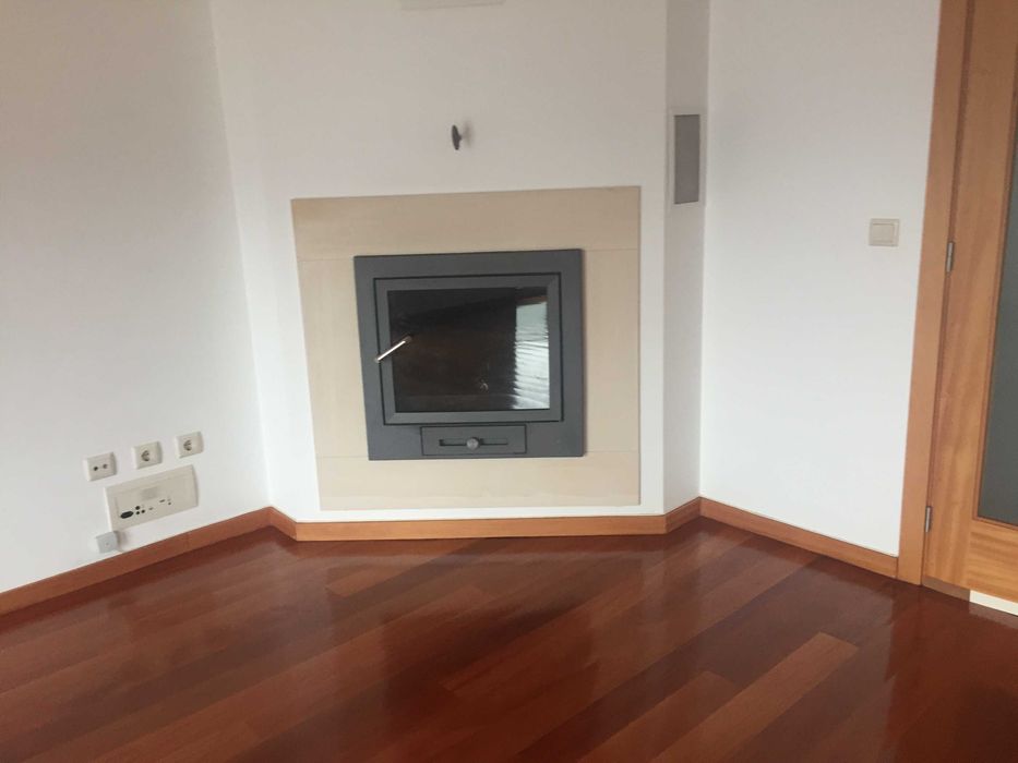 Arrendo Vivenda Gualtar