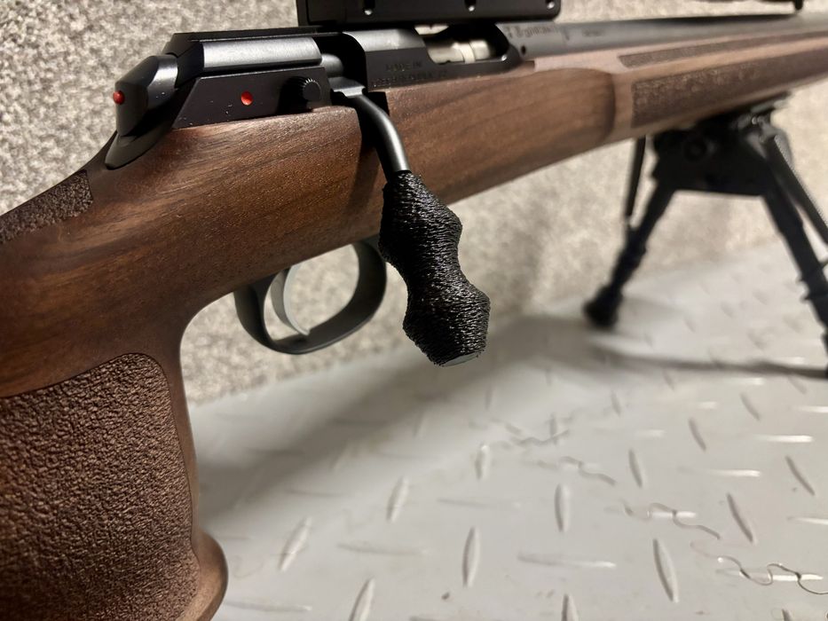 Uchwyt, Gałka przeładowania zamka CZ 457