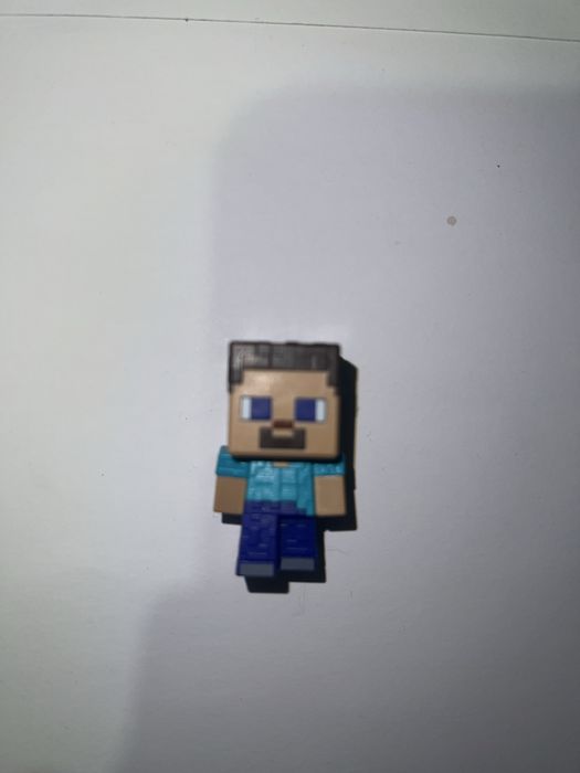 Фігурка Стіва Minecraft Kinder Joy
