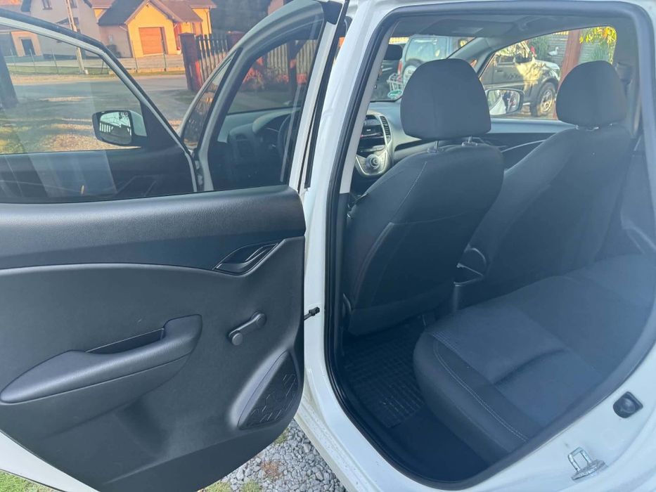 Hyundai ix20  pilne!!!