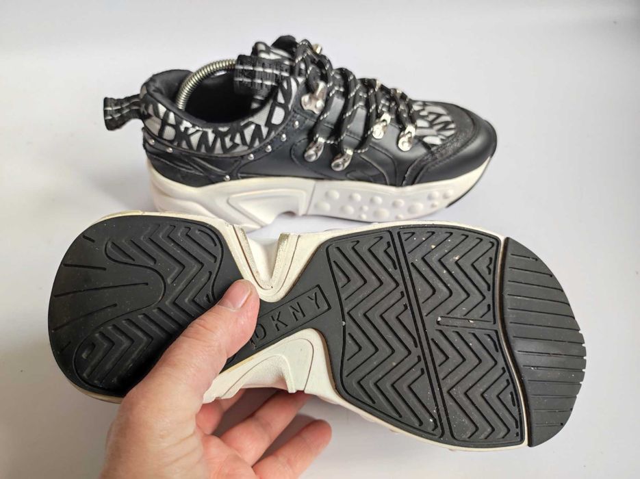 - DKNY Avi Sneaker - Sneakersy r. 38