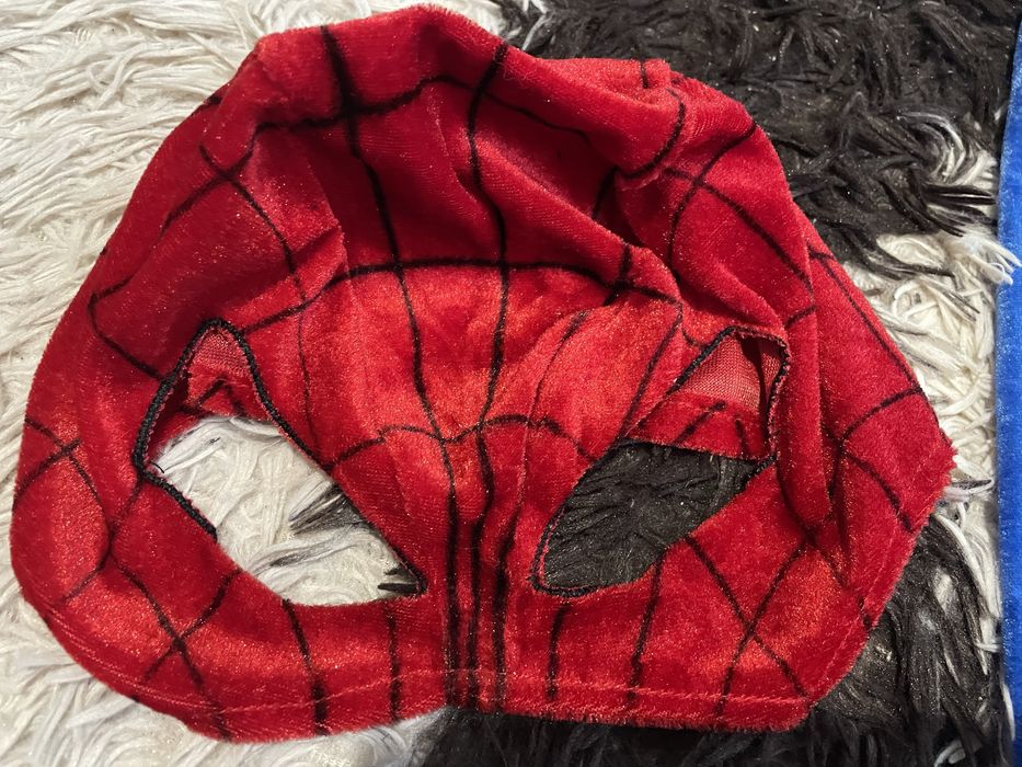 Костюм чоловік-павук,б/в,зріст 134 см