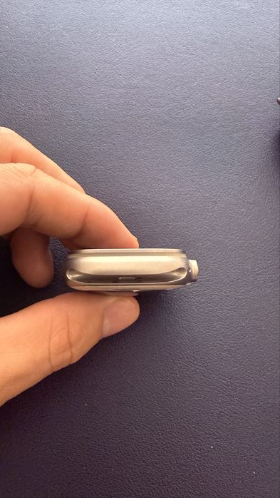 Apple Watch Ultra 1 49 mm Titânio + 3 braceletes e carregador