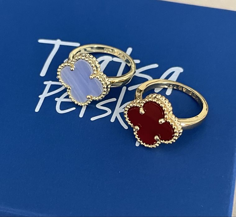 Прикраси конюшина Van Cleef