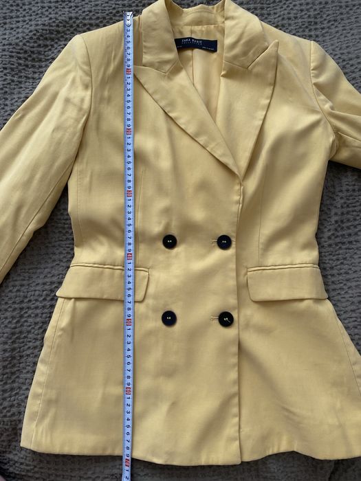 Блейзер жовтий Zara S