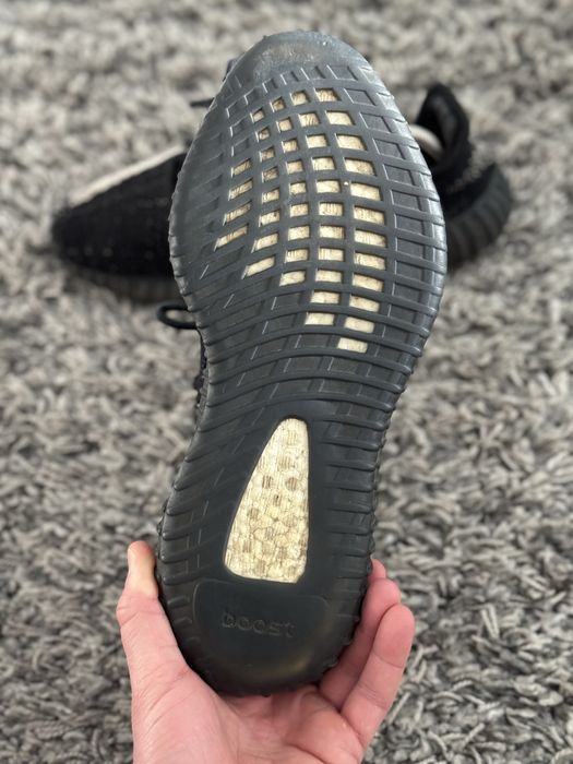 Adidas Yeezy Boost 350 V2 Black White BY1604 41 2 550 Olx