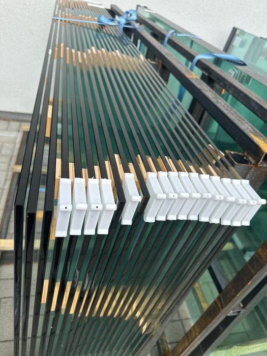 Szkło Hartowane ESG 10 mm Szyby Przesuwne Na Taras – od 350 zł/szt