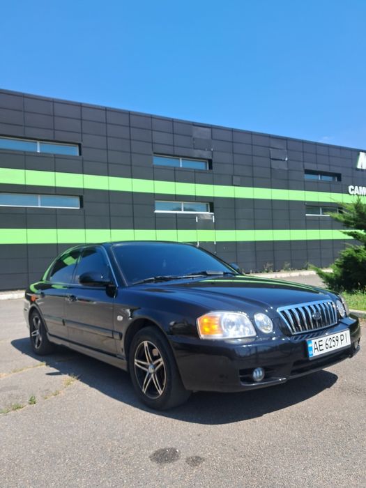 Продам Kia Madgentis