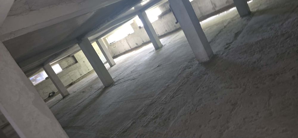 Wynajme hale okolo 200m2 magazyn