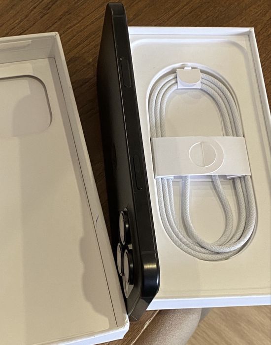 Iphone 16 pro max de 1tb