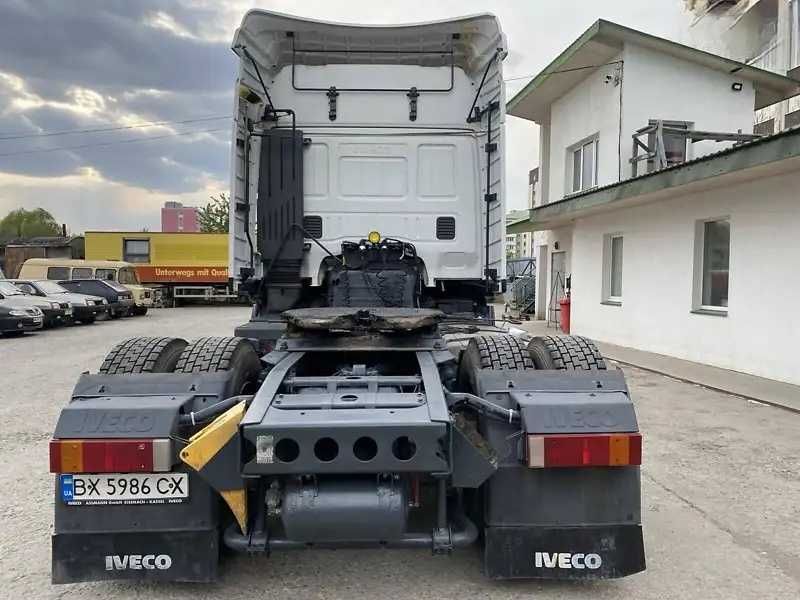 Iveco Stralis 2009 Сідловий тягач