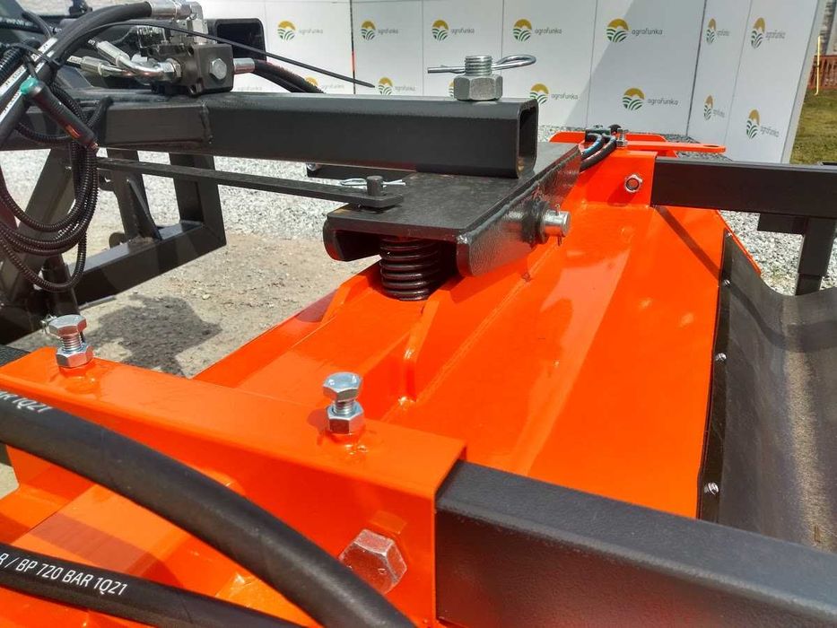 Zamiatarka 2,0m hydrauliczna szczotka do ciągnika
