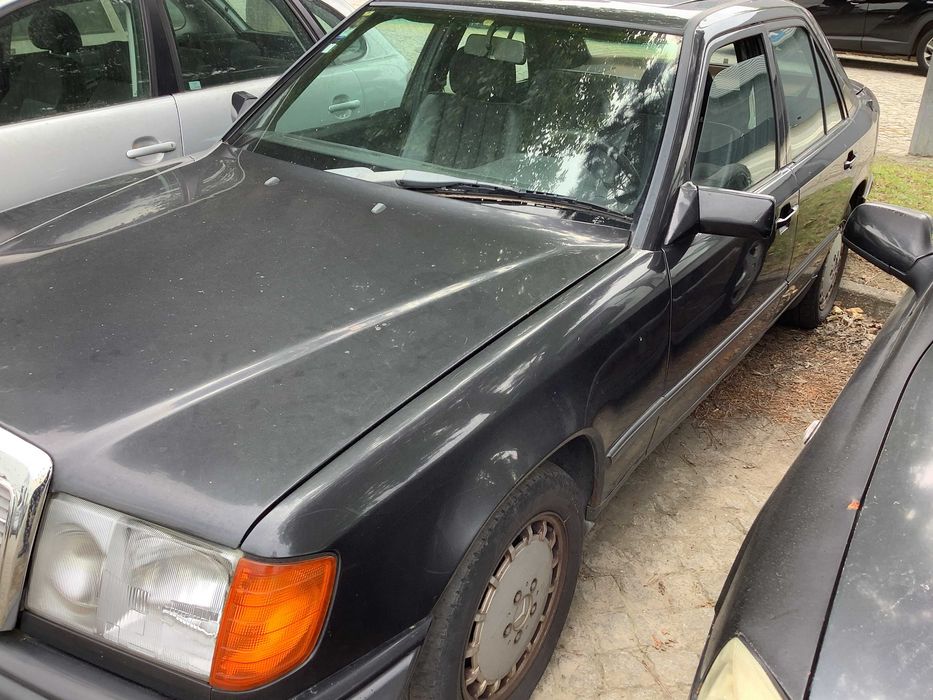 Mercedes E200 W124 - 1988 - Para peças