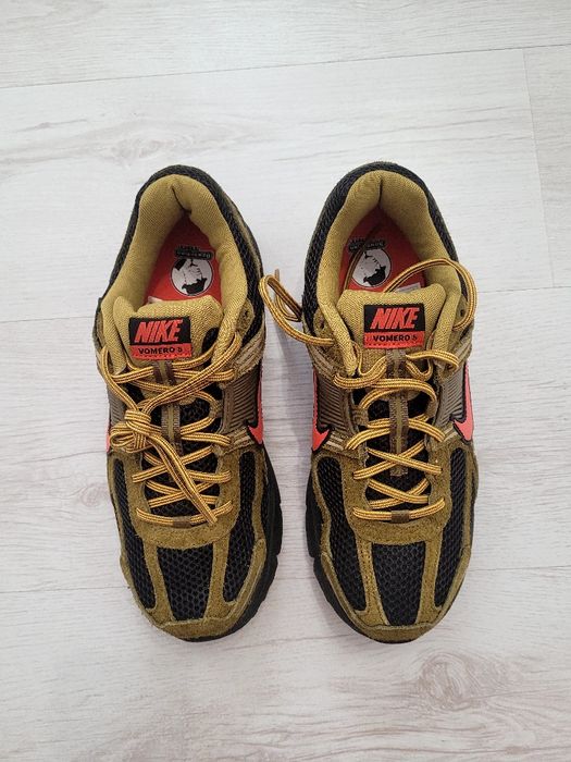 Кроссовки NIKE VOMERO 5 нові original